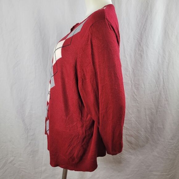 Croft & Barrow Red Button Front Argyle Long Sleeve Sweater - Picture 2 of 7